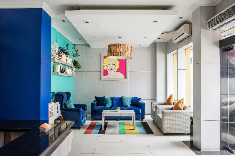 Oyo 119 Belvena Hotel Джакарта Екстер'єр фото